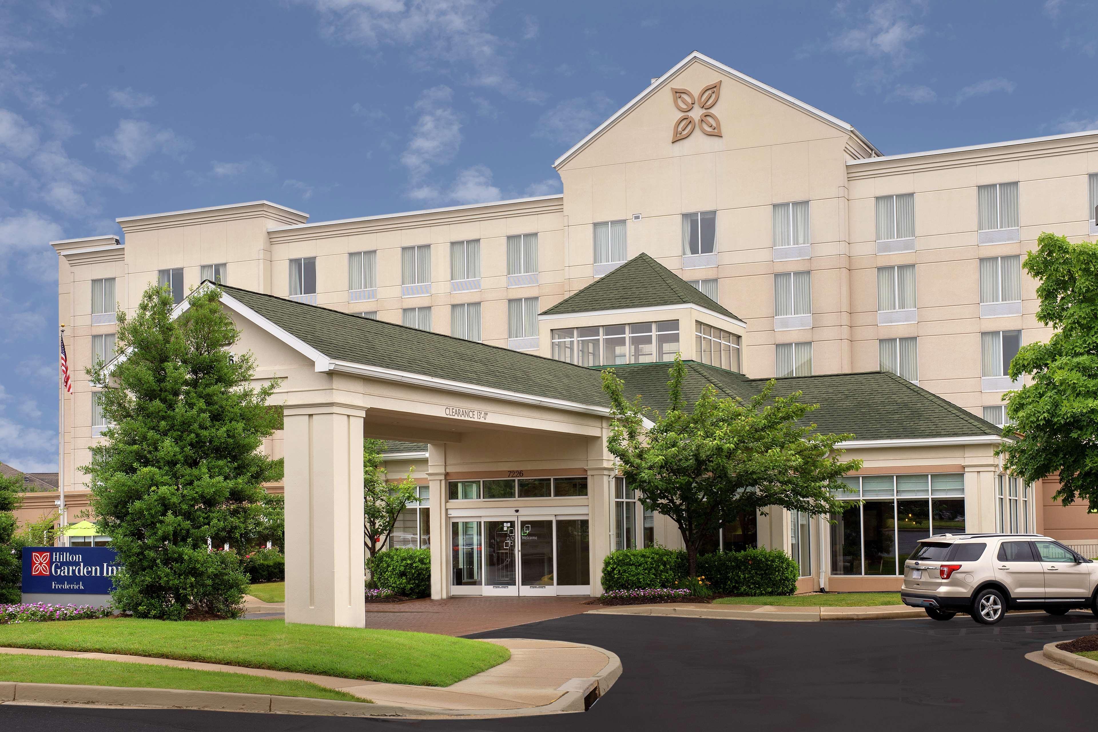 Hilton Garden Inn Frederick Exterior photo