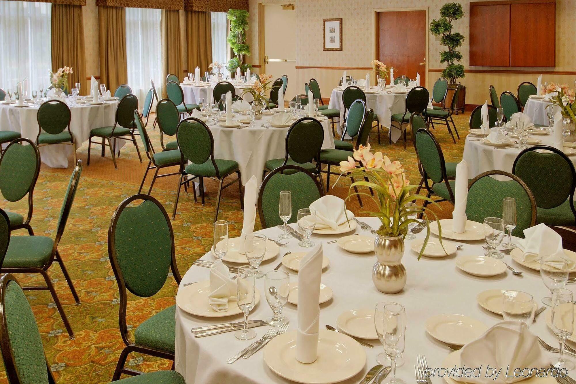 Hilton Garden Inn Frederick Restaurant photo